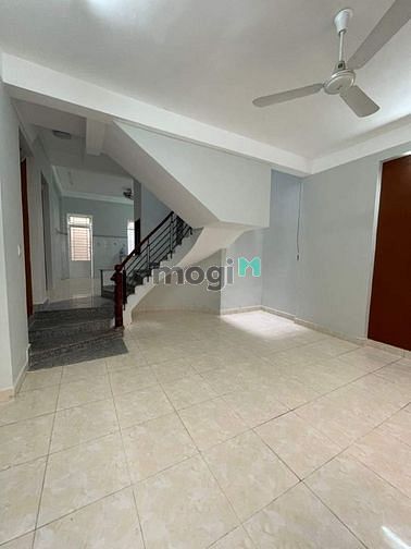 Hình ảnh Siêu phẩm Bình Tân, Đường số 5,Bình Hưng Hoà, 5.5x15, hẻm 7M,chỉ 6.xtỷ