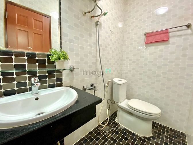 Hình ảnh công chứng trong tháng 4 giá 2tỷ8