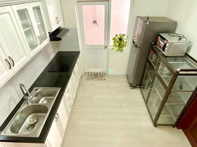 Hình ảnh công chứng trong tháng 4 giá 2tỷ8