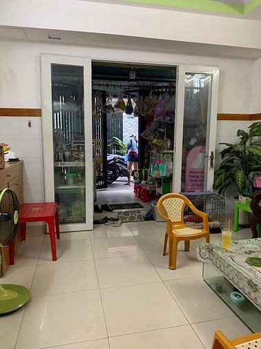 Hình ảnh Hẻm xe tải - Cách 70m ra mặt tiền