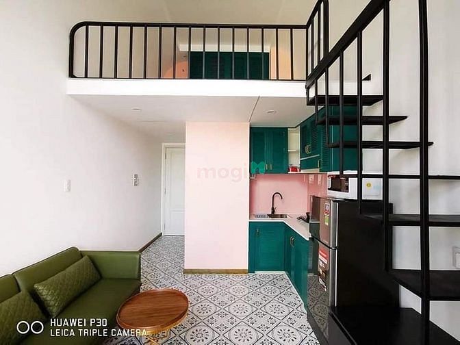 Hình ảnh Duplex ban công cao cấp trong toàn nhà dịch vụ số 1 quận 7