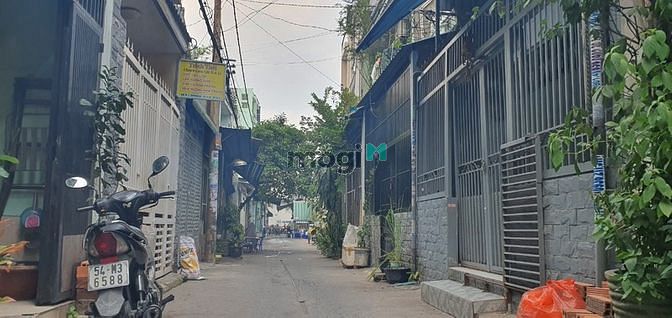 Hình ảnh Nhà hẻm 2// Lê Văn Qưới có vị trí đắc địa