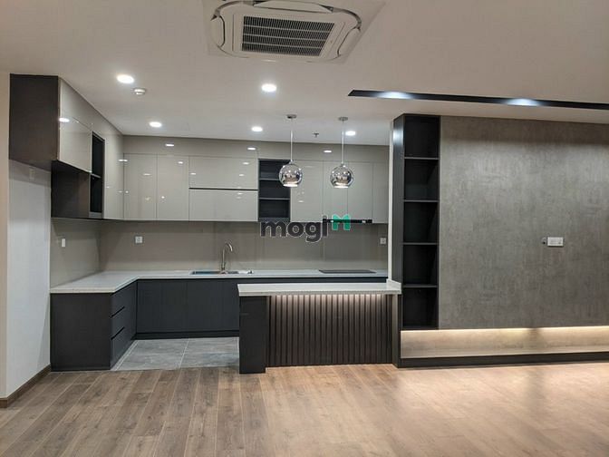 Hình ảnh Bán gấp Trang Chủ MB66.COM / Đăng Ký Tặng 66K Panorama ban công phòng khách, view cực thoáng mát .