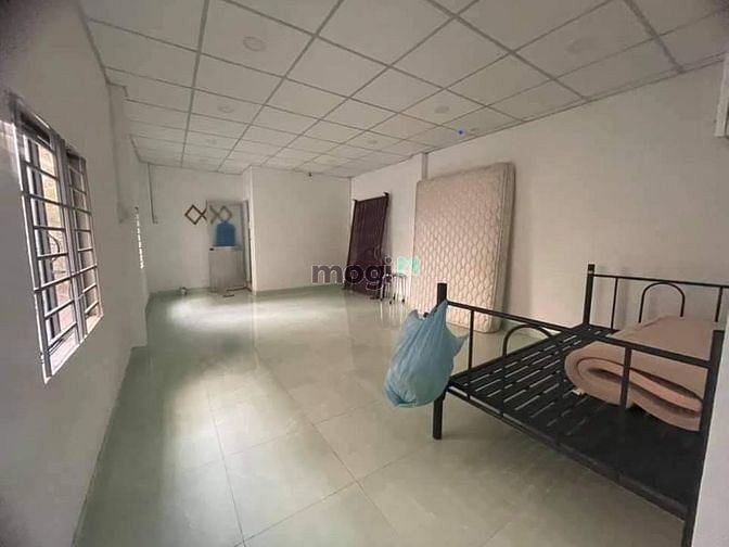 Hình ảnh Bán nhà hẻm xe hơi Hòa Bình, Tân Phú 64m2 giá 5ty4.