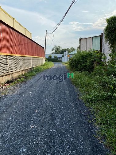 Hình ảnh Xã Trung Lập Hạ. DT: 15m x 90m có 400m thổ, giá 3.570 tỷ