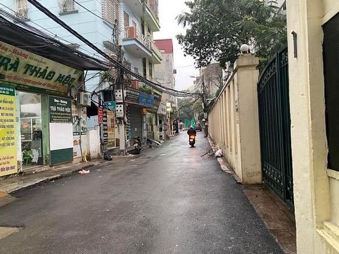 Hình ảnh 210m2 Cầu Giấy- Đất Rộng Xây Ccmn - 20m Ra Mặt Phố- 9m Mặt Tiền- 19 Tỷ