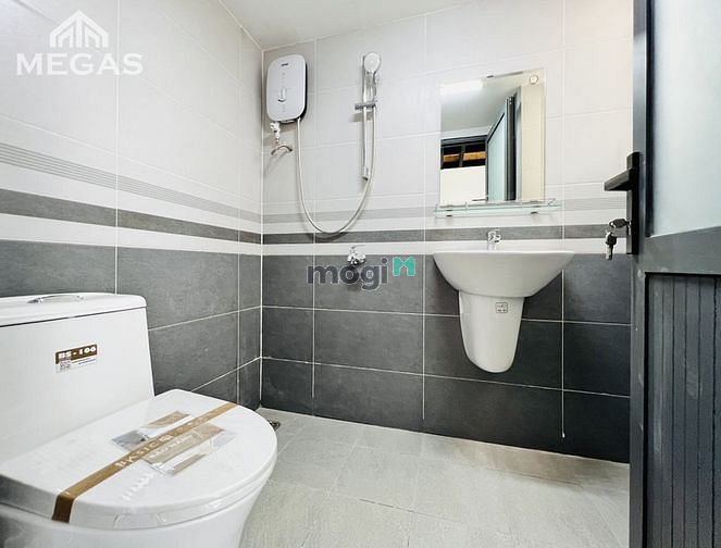Hình ảnh Cho Thuê Căn Hộ Full Nt Ngay Huỳnh Tấn Phát