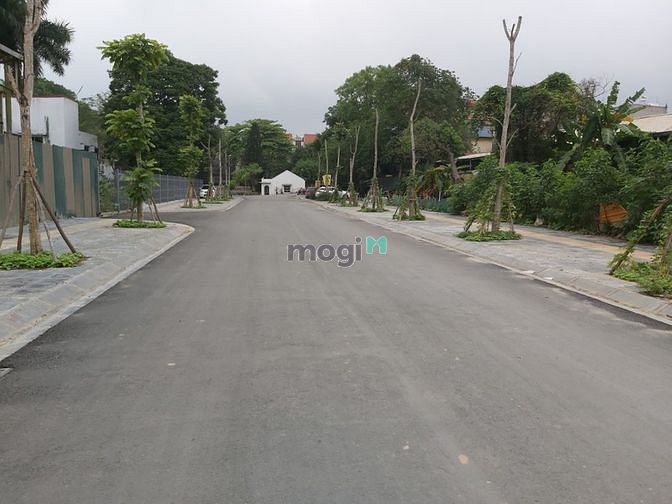 Hình ảnh Chủ Chuyển Nơi Ở Cần Bán Gấp 69,9m2 Đất Ngõ 210 Đức Giang