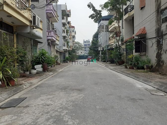 Hình ảnh Bán đất Ngọc Thụy 264m2, mặt tiền 34m, lô góc, Ô tô thông