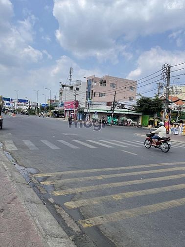 Hình ảnh Bán Lô Đất 62m2 Hương Lộ 2, Gần BV Bình Tân,sát bên Tên Lửa, Sổ Hồng.