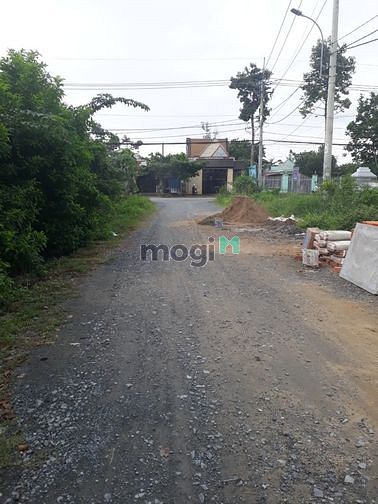 Hình ảnh xã Phú Hòa Đông, DT: 40m*65m, có 300m2 thổ, giá 16 tỷ