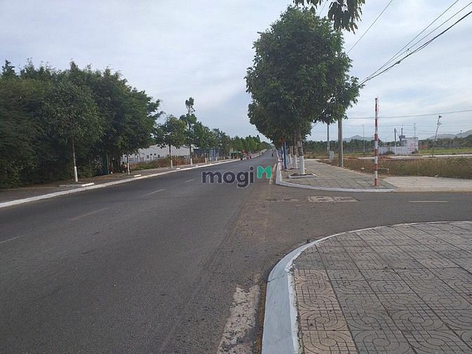 Hình ảnh Bán lô đất đẹp Mặt Tiền Tỉnh Lộ 52, Long Tân, Bà Rịa Vũng Tàu