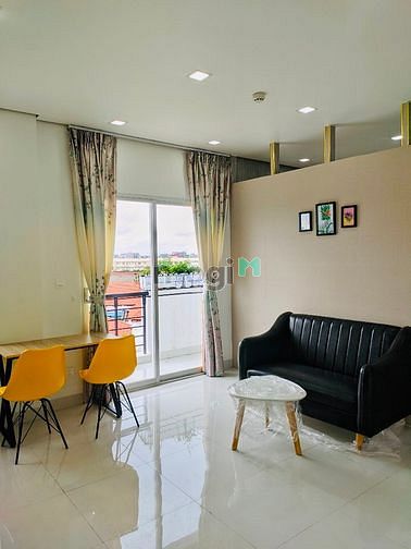 Hình ảnh CHDV Cao Cấp ngay Cầu Kinh Thanh Đa - Ban công - Full nội thất