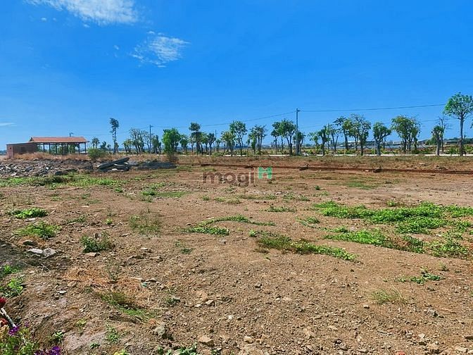 Hình ảnh Đất thổ cư mặt tiền sổ sẵn gần biển Long Hải