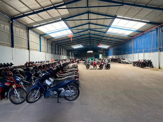 Hình ảnh Kho 4400m2 mặt tiền Hồ Văn Long, Bình Tân