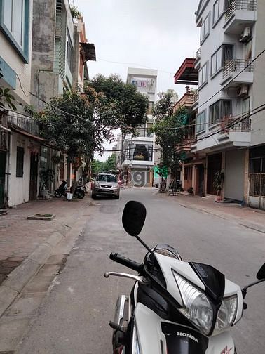 Hình ảnh Lô góc - phân Lô - Vỉa hè, 3 ô tô tránh - Bán đất Thạch Bàn, Long Biê