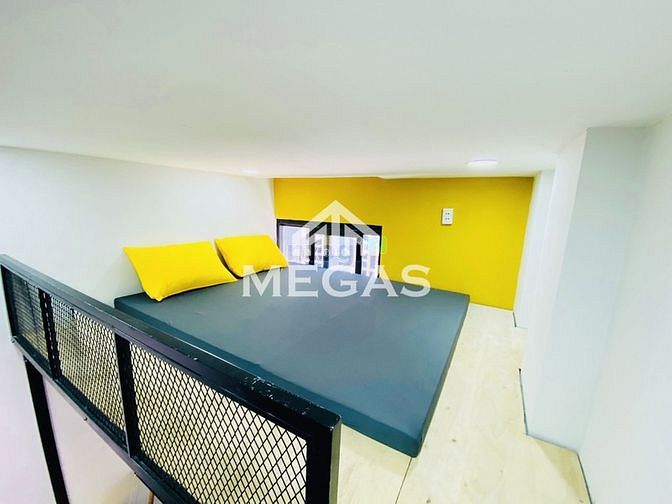 Hình ảnh Cho thuê Căn Hộ Ban Công Có Gác Studio Ngay Phan Đăng Lưu