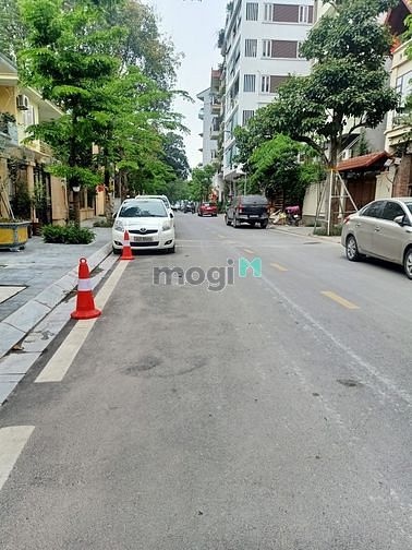 Hình ảnh Biệt Thự Phân Lô Võng Thị-Hồ Tây, 132m2*2T, MT9.6m, LôGóc, Ôtô, 27 tỷ