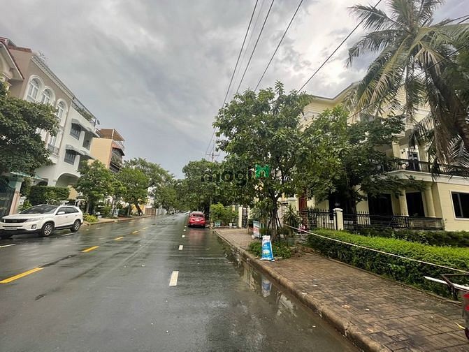 Hình ảnh Bán đất nam thông 1 nằm trên đường lớn số 22 pmh.q7 hcm