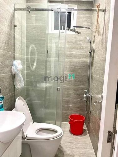 Hình ảnh (QUÁ RẺ )An Bình Quận 5, 35m2, sát bên Chợ Hòa Bình chỉ 3.8 tỷ