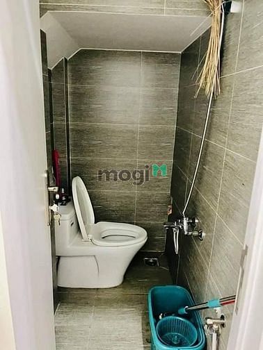 Hình ảnh (QUÁ RẺ )An Bình Quận 5, 35m2, sát bên Chợ Hòa Bình chỉ 3.8 tỷ