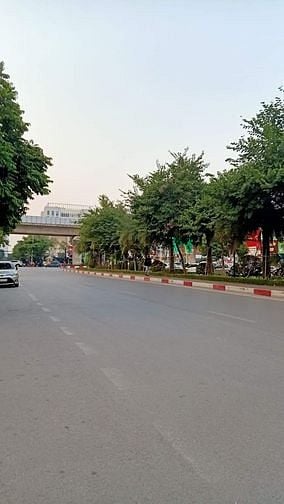 Hình ảnh Bán nhà phân lô , mặt phố - Gía cực rẻ
