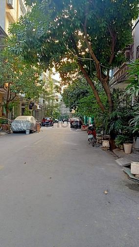 Hình ảnh Bán nhà phân lô , mặt phố - Gía cực rẻ