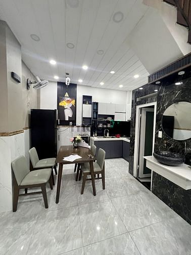 Hình ảnh Bán nhà đường Đất Thánh, Tân Bình, 43m2, giá 5,6T, TL