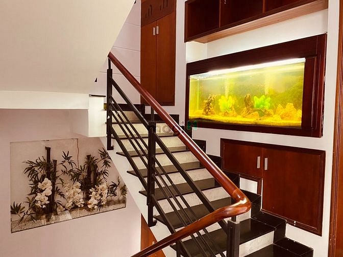 Hình ảnh Cho thuê nhà mới full nội thất 5PN đường Đồng Đen, P. 13, Tân Bình
