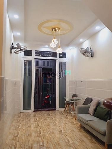 Hình ảnh Nhà đường số 40 phường Linh Đông Thủ Đức 50m2 2tỷ91