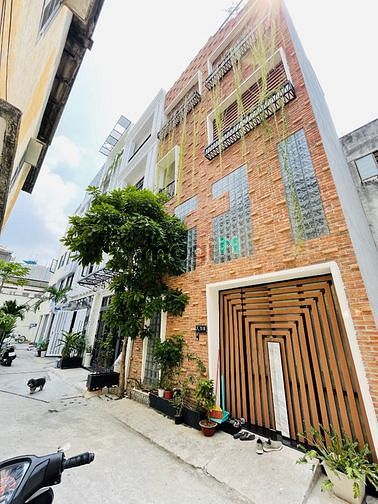 Hình ảnh Bán Gấp 60m2 Đất P.7 Tân Bình, Khu Nhà Lầu Vip, Ngang 5m, Nhỉnh 6 Tỷ,