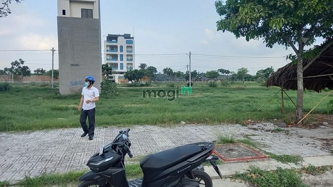 Hình ảnh Bán đất ngang 5 trục đường 30m. Đường long thuận . P TRƯƠNG THẠNH .Q9