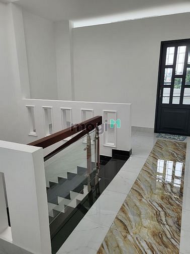 Hình ảnh Bán CHDV hẻm 5,5m Phan Văn Trị , 5.8 x 20 ,18 phòng ,HDT : 80tr