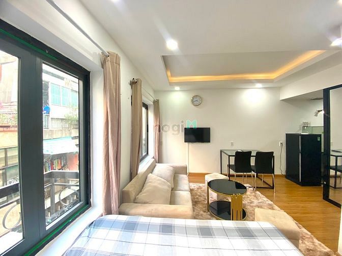 Hình ảnh Căn Hộ Cửa Sổ Trời, Full Nội Thất Gỗ, Trần Phú, Quận 5