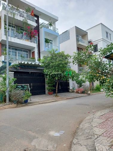 Hình ảnh Bán lô đất đường 16m dự án Công Ích - Bệnh viện Quận 2. 8mx24m, Sổ đỏ