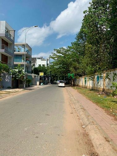 Hình ảnh Bán lô đất đường 16m dự án Công Ích - Bệnh viện Quận 2. 8mx24m, Sổ đỏ