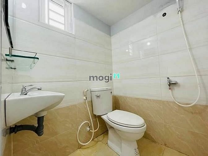 Hình ảnh Phòng tại Phạm Văn Bạch, Tân Bình có gác,giá từ 3tr5
