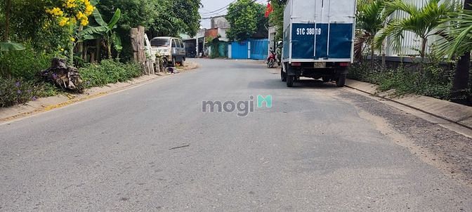 Hình ảnh Thu nhập 240tr, 400m2 (10x40) Đất đẹp Ngay QL1A An Phú Đông Quận 12