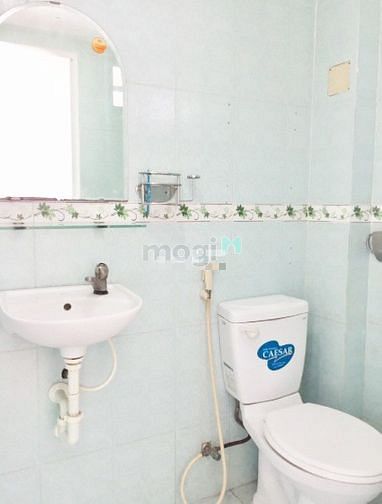 Hình ảnh Cho thuê nhà hẻm Phạm Ngọc Thạch 2pn 2wc Quận 3