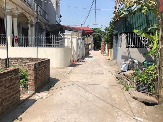 Hình ảnh Chính chủ em cần bán đất XÂM THỊ