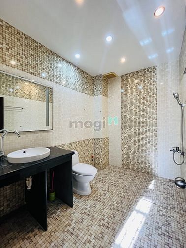 Hình ảnh Mb6623 nạp rút nhanh chóng dịch vụ cao cấp trên hẻm lớn đường Cộng Hoà 💛