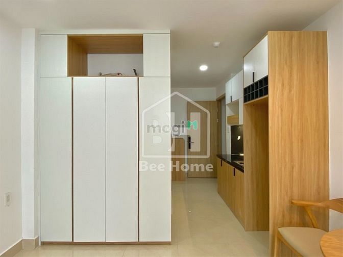Hình ảnh Mb6623 nạp rút nhanh chóng mới 100% full nội thất, ban công thoáng mát gần cầu Thị Nghè