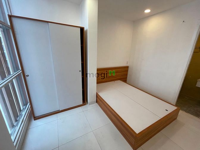 Hình ảnh Cho thuê CHDV 1PN full nội thất. Gần ngã tư Phú Nhuận