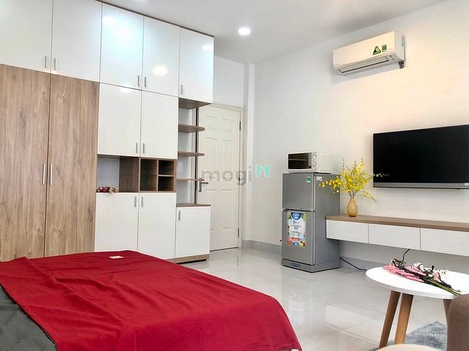 Hình ảnh Cho thuê studio siêu rộng cửa sổ lớn full nội thất quận 3