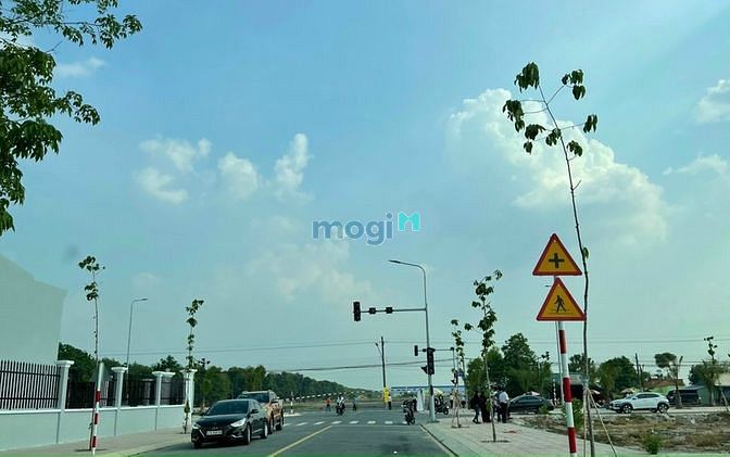 Hình ảnh Vợ chồng ly hôn cần bán ngay lô đất bàu bàng - bình dương