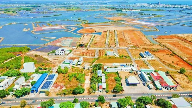 Hình ảnh Bán đất thổ cư gần quần thể khu du lịch biển Long Hải
