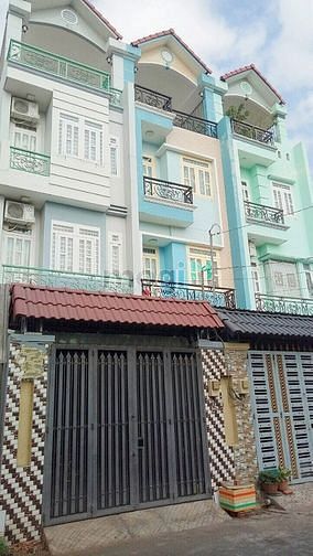 Hình ảnh Nhà 3.5 tấm hẻm xe hơi giáp Tân Phú