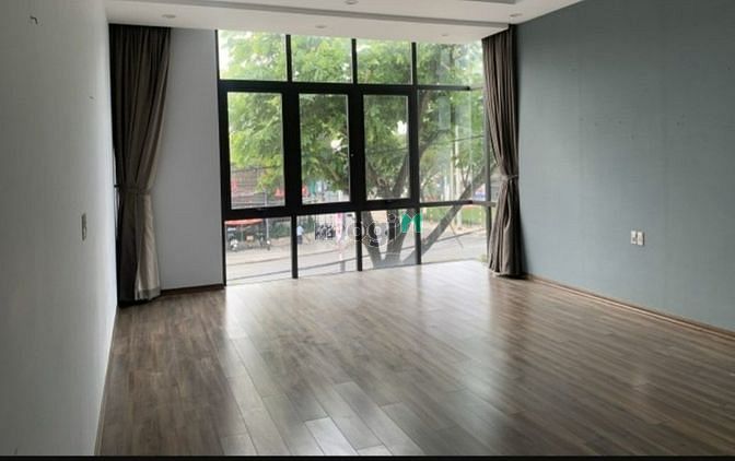 Hình ảnh Cho thuê nhà MT đường 3 tháng 2 Đà Nẵng