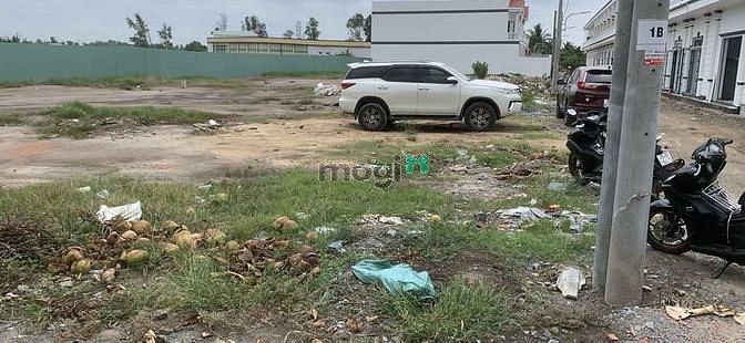 Hình ảnh Vỡ nợ bán đất nền Ấp 3, mặt tiền sổ hồng riêng