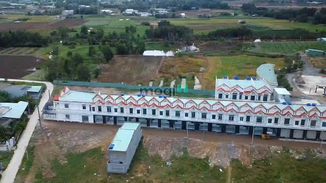 Hình ảnh Bán đất xây dựng tự do sát Nam Long WaterPoint Bến Lức